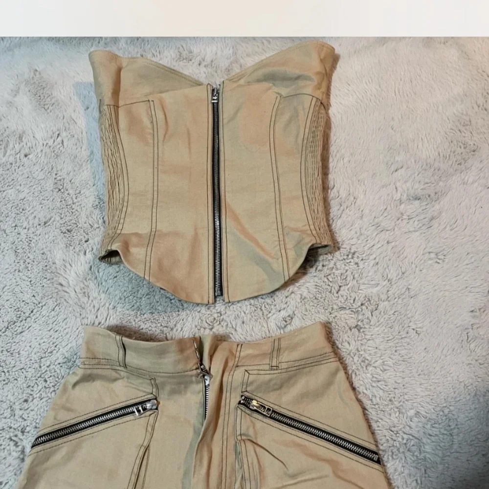 XS blogger fave Zara topstitched bustier cargo strapless top zipper bustier - Picture 5 of 9
